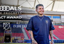 Diego Luna, estrella del Real Salt Lake, recibe el premio Audi Goals Drive Progress Impact Award