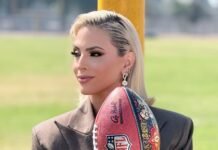 Valeria Marín cierra su décimo tercera temporada de la NFL con un poderoso look custom made en el Super Bowl 60 para TUDN