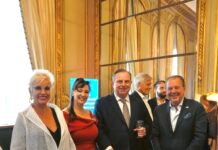 Exclusiva celebración del “Círculo Rojo” en el Palacio Bosch en Buenos Aires Argentina, por el cumpleaños del dueño de Newsmax